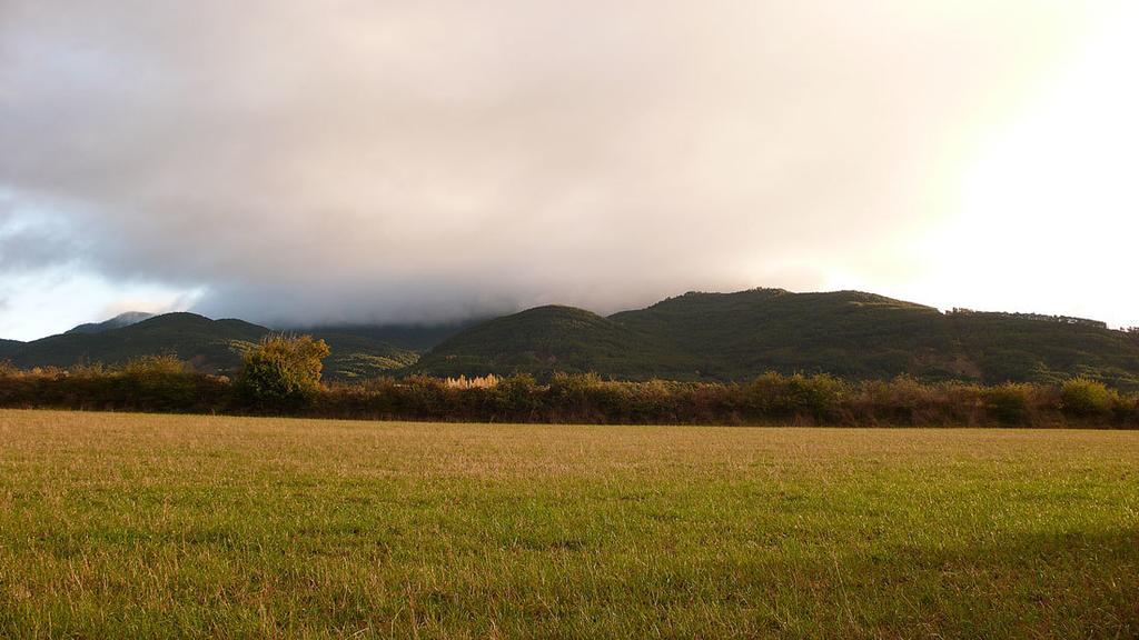 Camping Ain Jaca Exterior photo