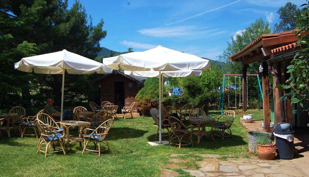 Camping Ain Jaca Exterior photo